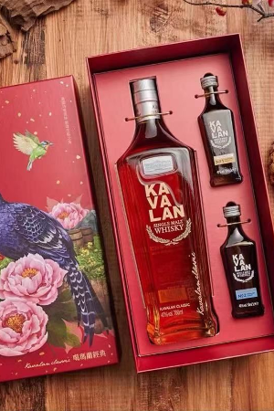 Kavalan Native Species 'Mikado Pheasant' Classic Single Malt Gfit Pack 40%
