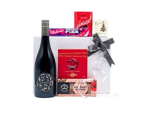 Gift Pack: Pinot Noir Pleasure Gift Box