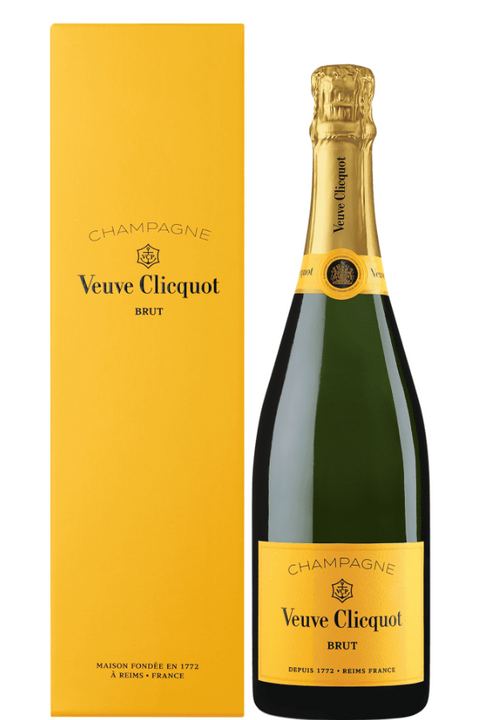 Veuve Clicquot Yellow Label Brut NV 750ml with branded yellow gift box